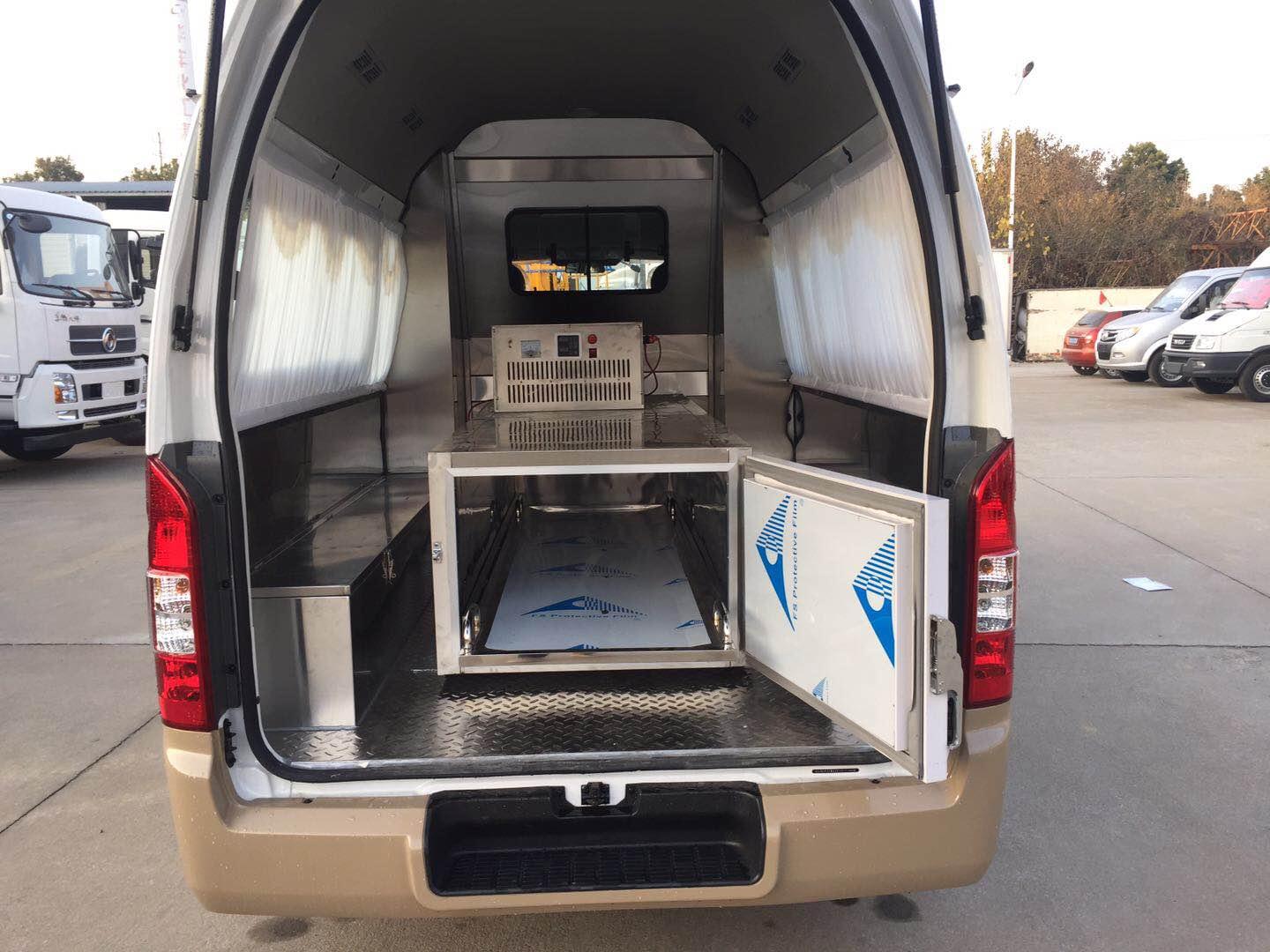 海城区国际遗体运输-开启逝者归乡之路